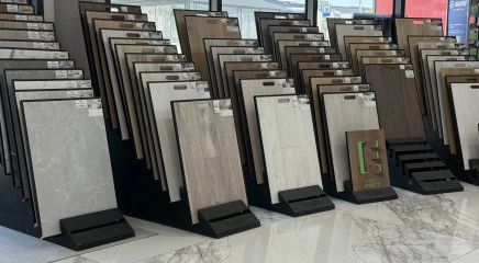 store image 1